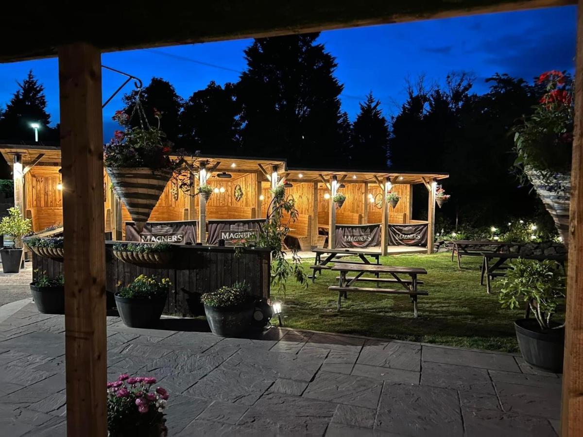 The Hinds Head Hotel Chorley  Εξωτερικό φωτογραφία