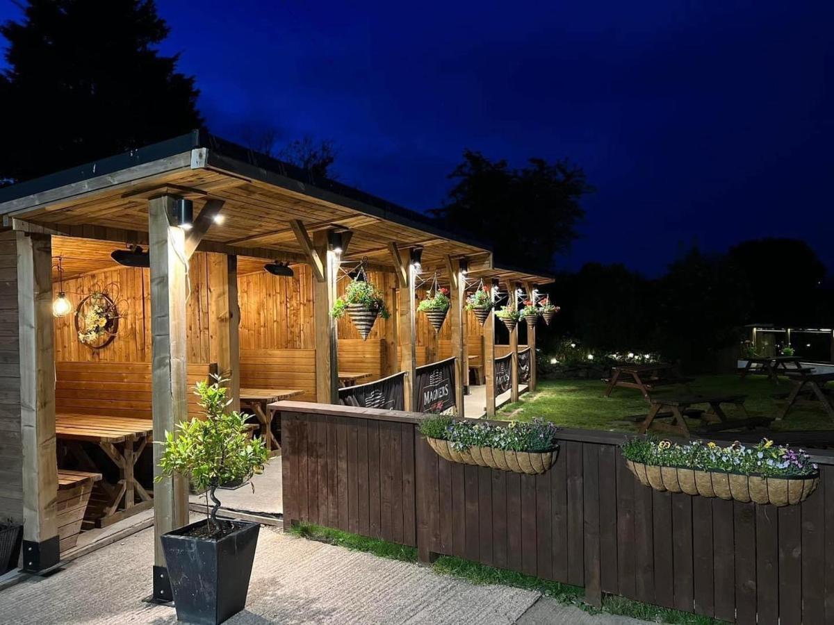 The Hinds Head Hotel Chorley  Εξωτερικό φωτογραφία